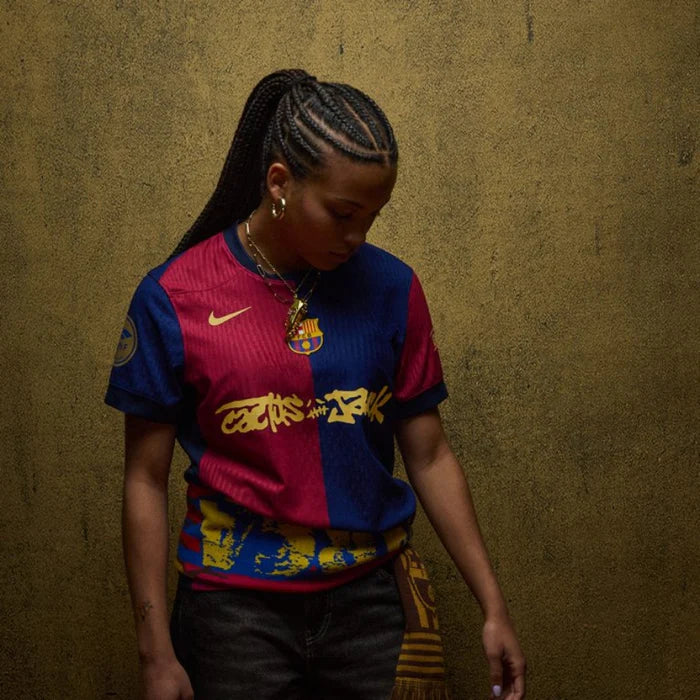 Camisa Barcelona X Travis Scott 24/25 I Home - Versão Torcedor