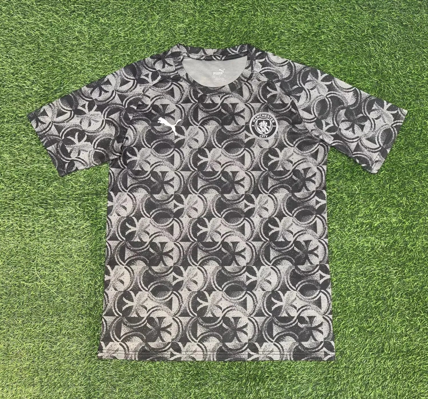 Camisa Manchester City 2025/26 Edição Treino Cinza / Preto - Versão Torcedor
